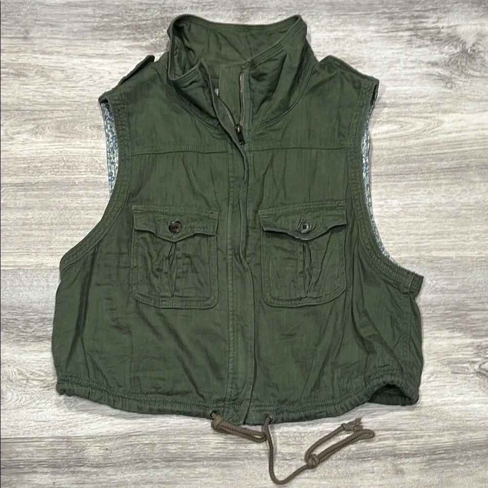 Women's Aerie Olive Green Utility Vest - Picture 1 of 5